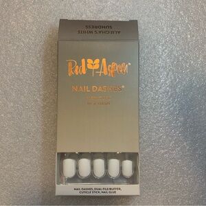 Red Aspen Nail Dashes - White Press-On Nails
